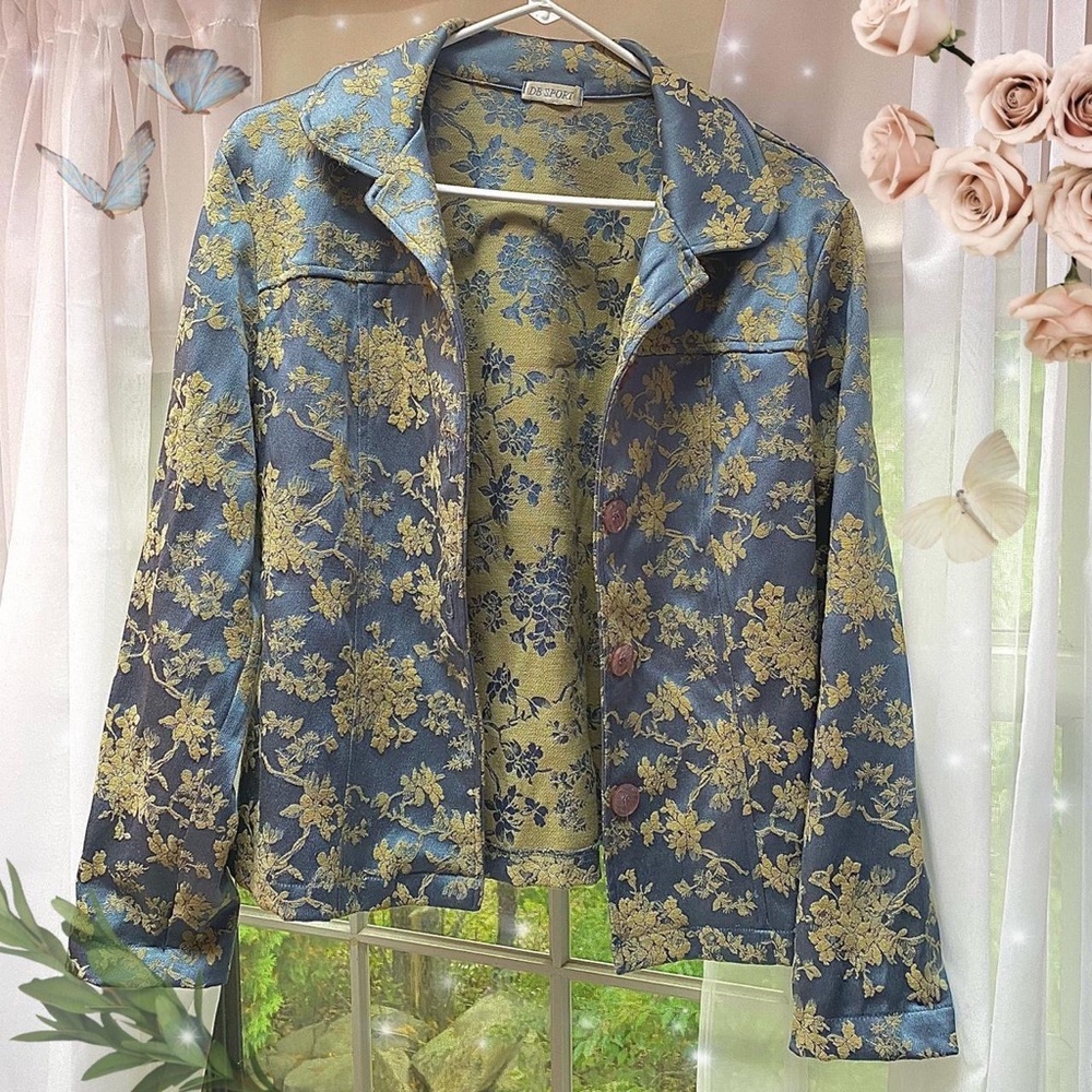 Blue and Yellow Floral Jacket Small DB SPORT